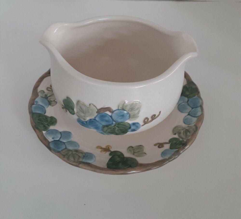 Vintage Metlox Gravy Boat Attached Saucer French Country